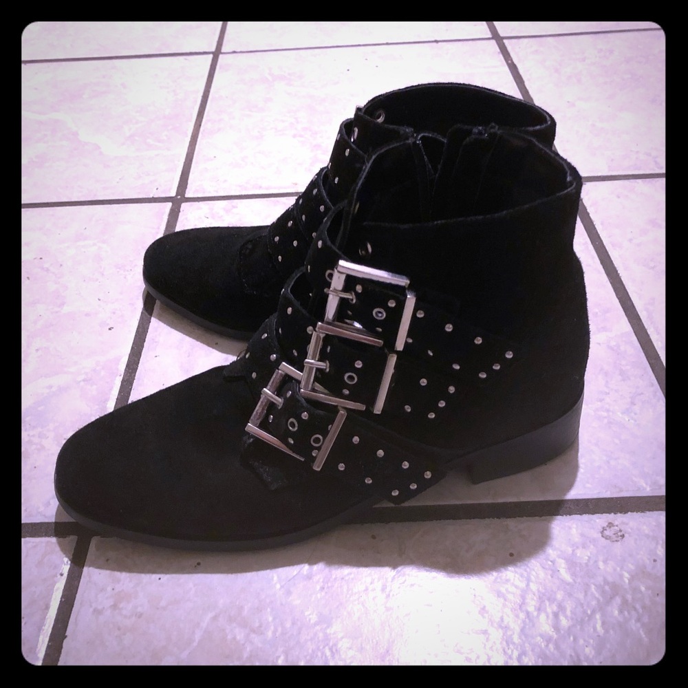 Super Cute Topshop Booties!!!